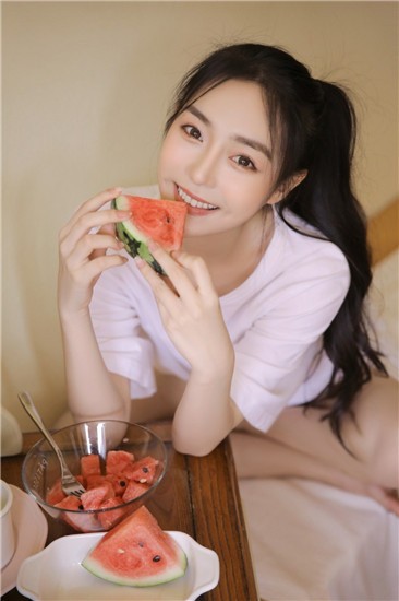 最新国产精品久久久久久影院 最新看电影时总分心