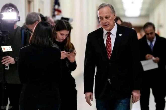 困困狗子 看到“困困狗子”这个词