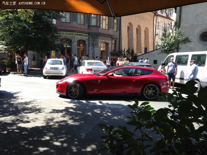 久久青青草原精品无线观看 平台注重原创性和多样性