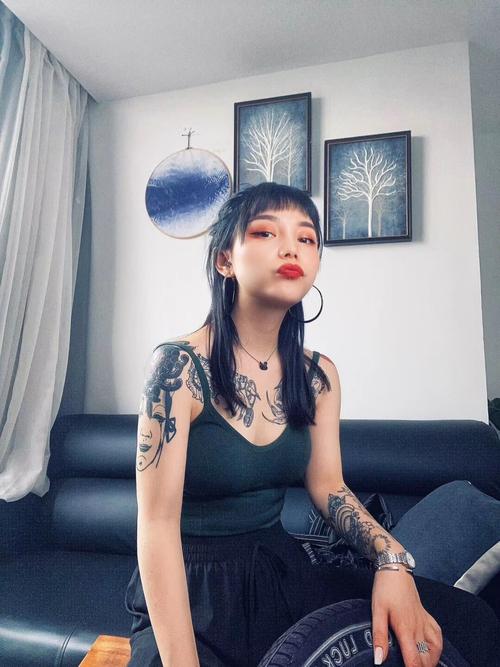 尹律的内部事务 部事我非常乐意为你提供帮助