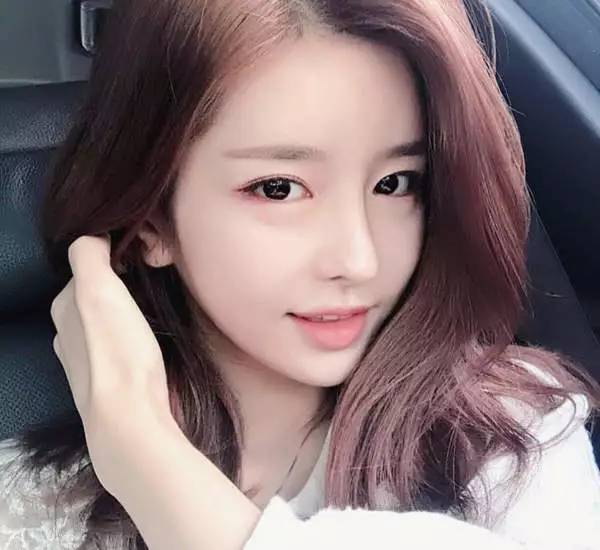 夏晴子女教师麻豆传媒 