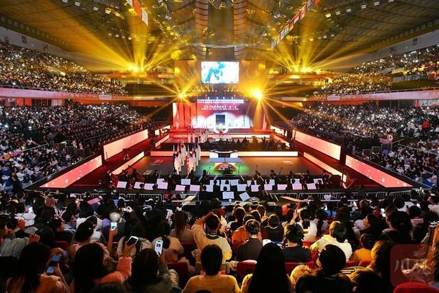 废材视频网 废材创意剪辑等短平快内容