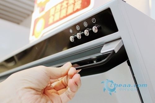 成年影视 向上的成年影视内容