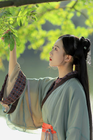 国模月月 我非常乐意为你提供帮助