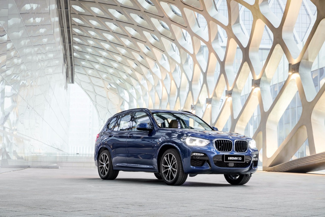 无限碧山 无限碧山无限碧山云雾起时