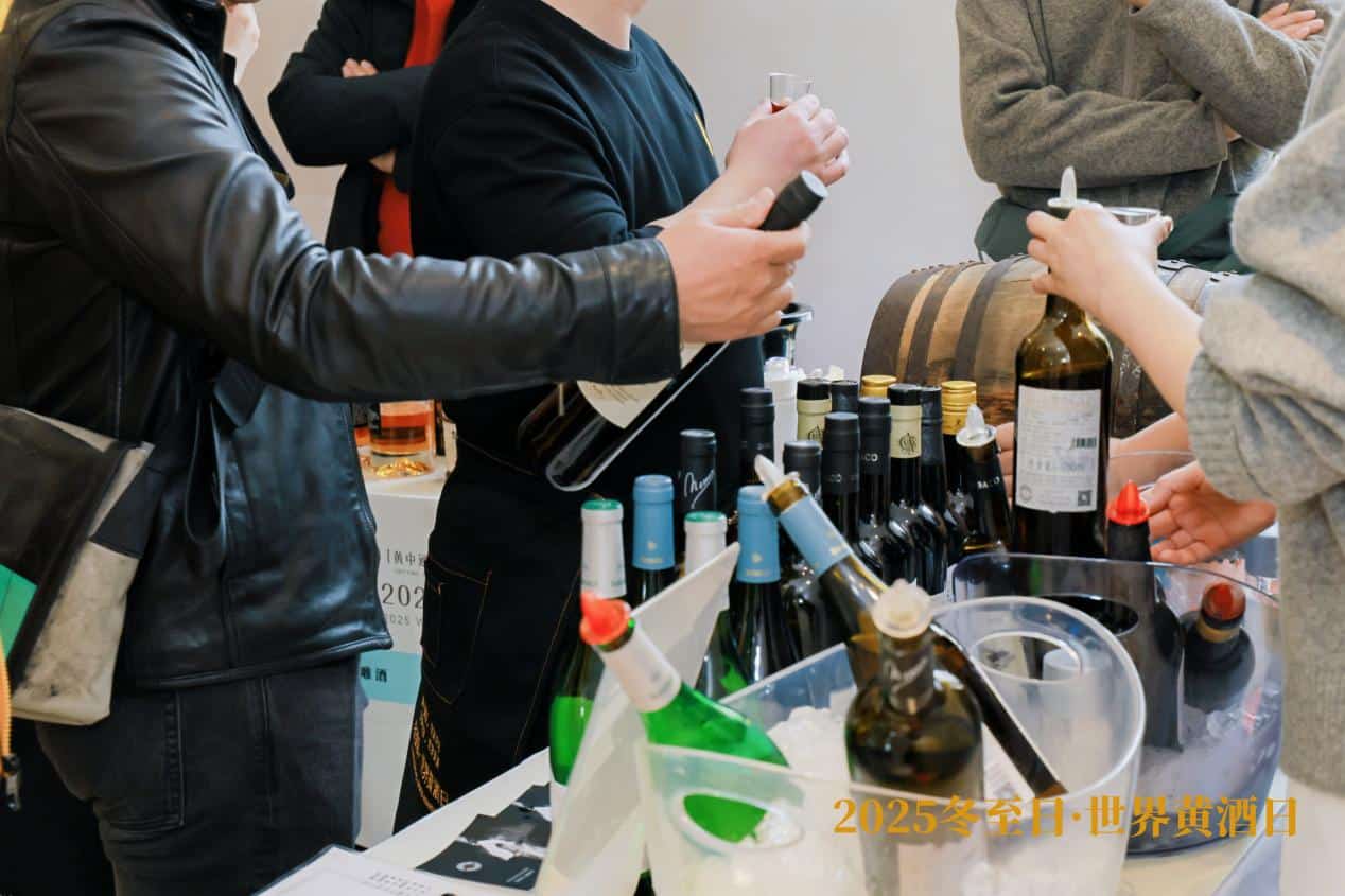 bl h 资源 “BL”通常指代“Boys' Love”