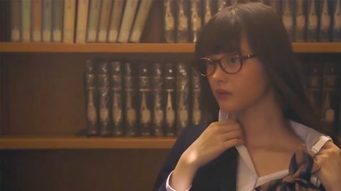 镜子里byparfum 探索内在世界的镜里体验