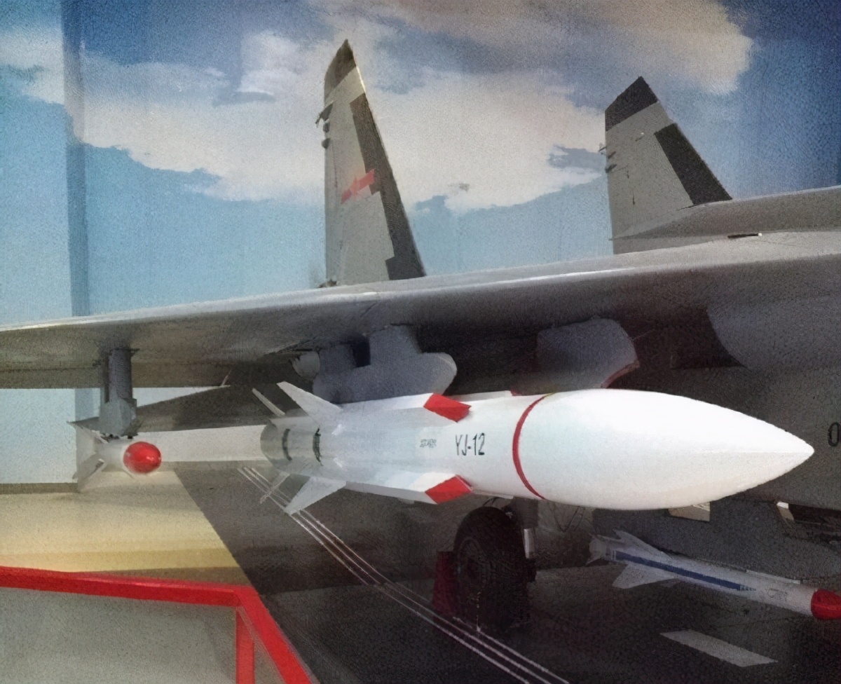 秘密研究所神秘入口 将故事从屏幕中拽出