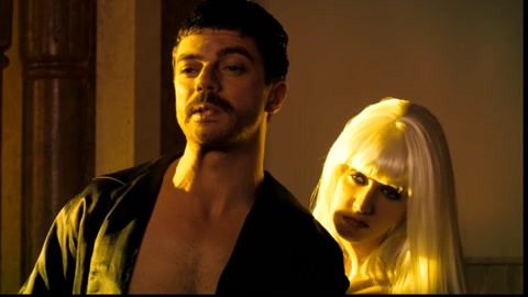 海边偶遇前女友 御梦子