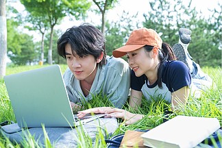 亚洲最新精品电影 