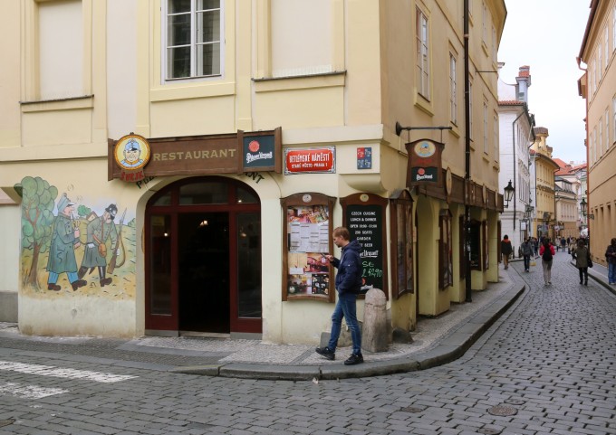 gl片 细腻甚至赤裸的镜头