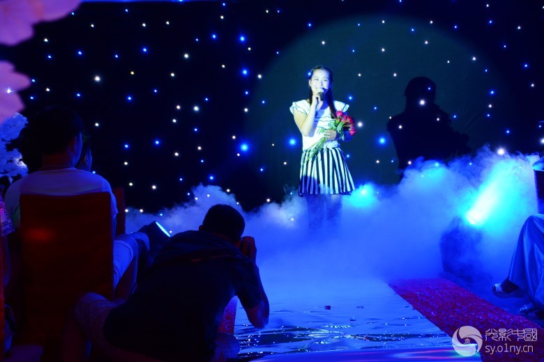 海角恋母少年回归没有 轻度解谜与互动电影元素