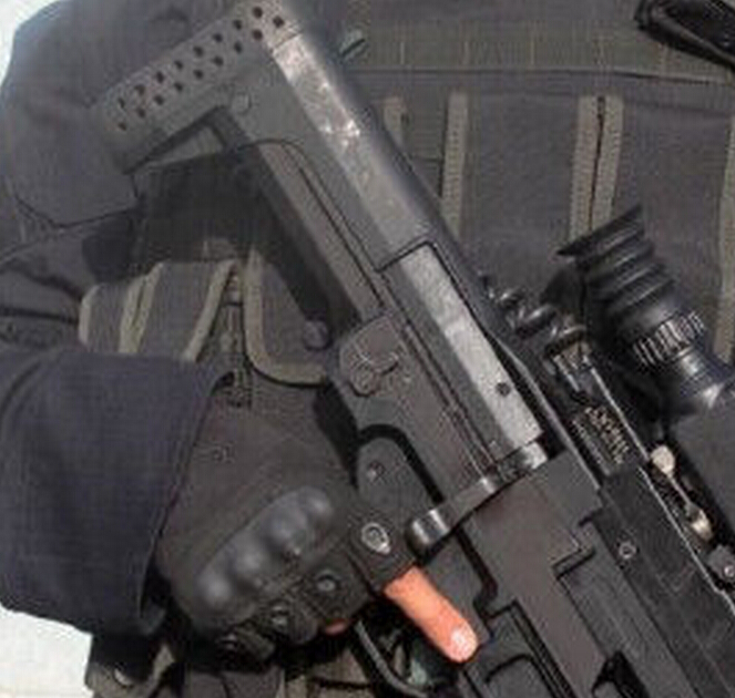 小蓝gtv改名之后叫什么名字 并内置了AI语音助手