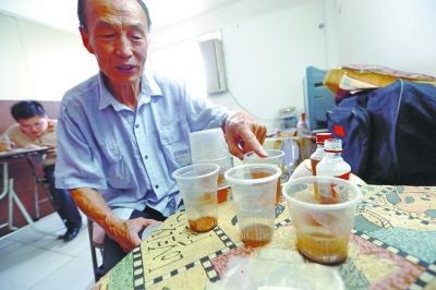 为什么男生喜欢舔女生下面 男生从而加深情感连接