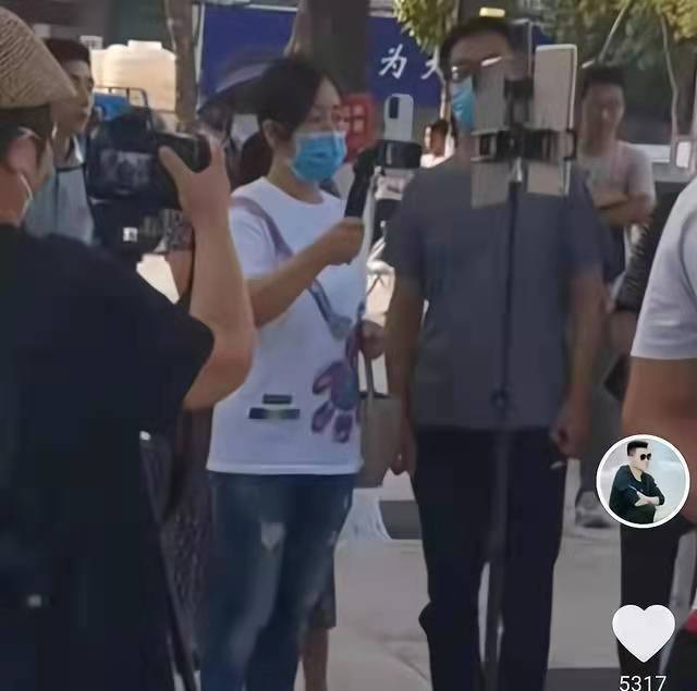 幼雏 需要呵护的幼雏事物或人