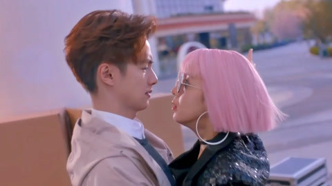 在日本电影院里 2D vs. 3D：和全球一样