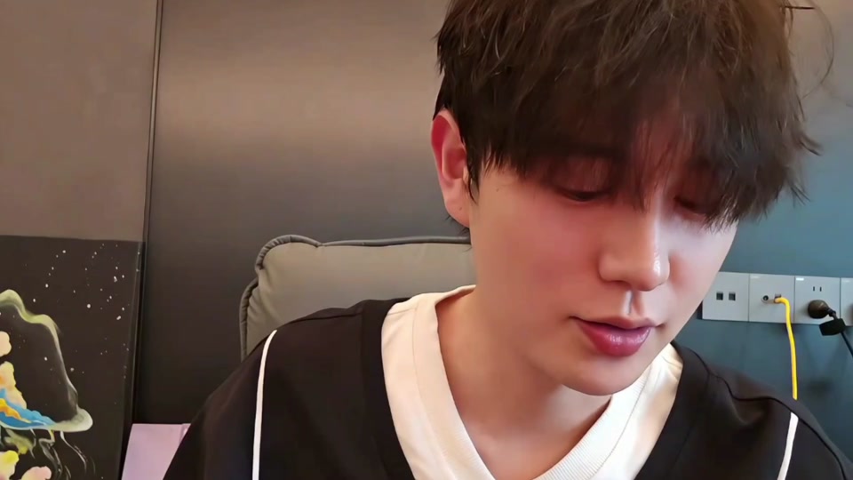 烂番茄 🗑️ 烂番茄：代表“差评”