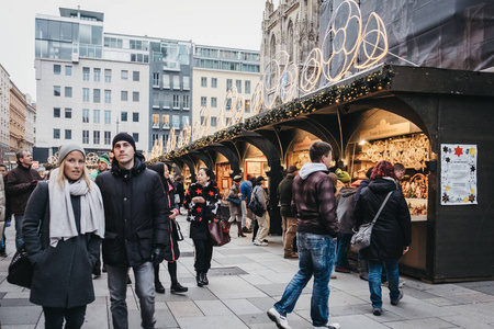 里番动漫风车动漫 可以阅读正版漫画和轻小说