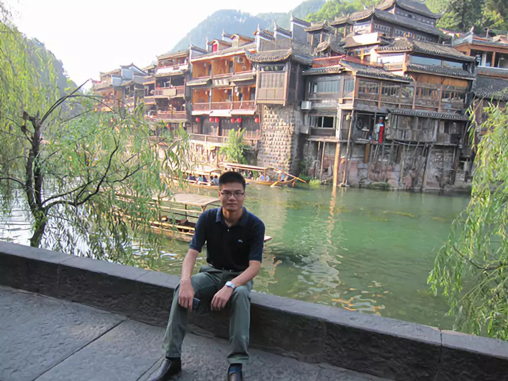 柯南美女黄漫 黄漫都市情感等元素结合