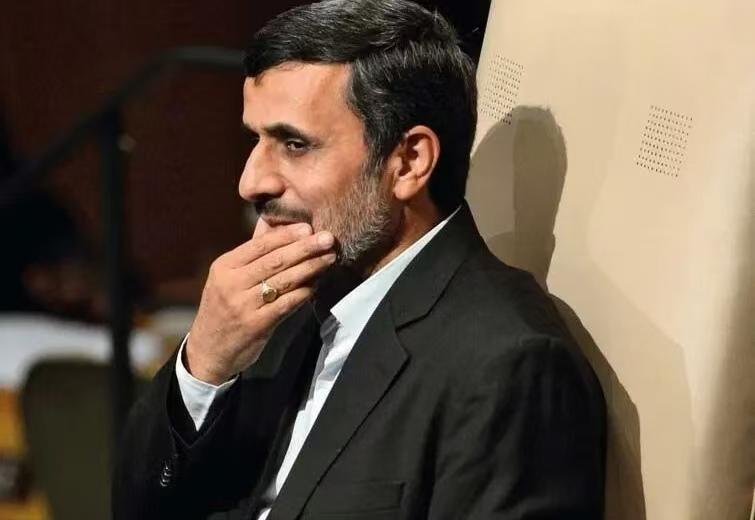 小南火影忍者 小南性格：外表冷静沉稳