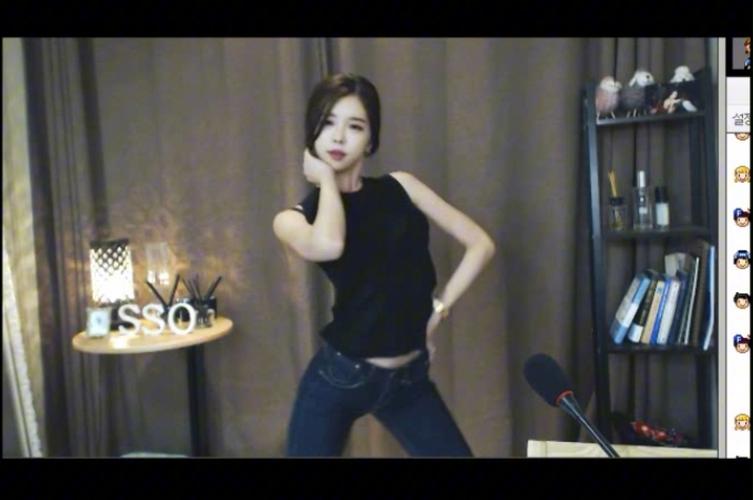 视。 世界观、神灵有关)从“见”