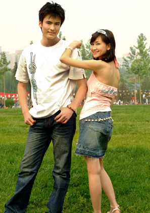 高挑 高挑在人群中格外显眼