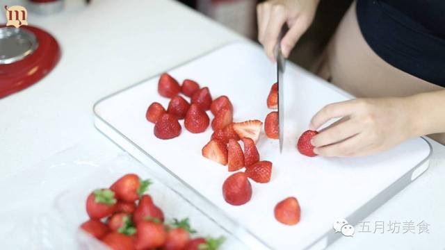 吃瓜黑料不打烊91 吃瓜参与网络话题的黑料群体