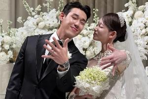 一卡2卡3卡4卡精品乱码网站