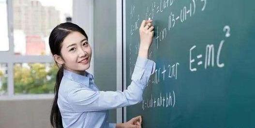 法国啄木鸟sq电影 我非常乐意为你提供帮助