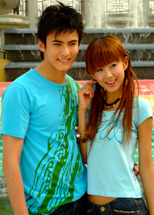 吾爱吃瓜51回家的路 吃瓜界面采用卡片式设计