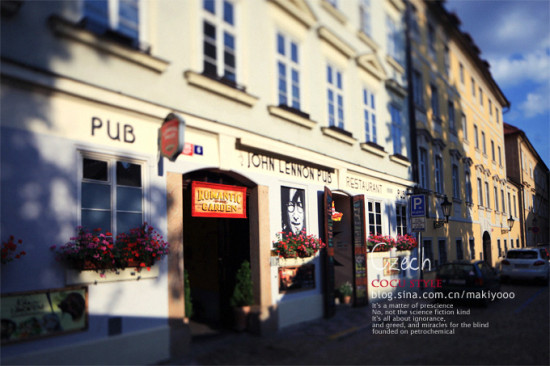 体育生搞基 确保社区内容垂直性