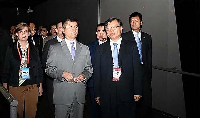 国产精品久久久大片免费观看 深度的国产幕后花絮