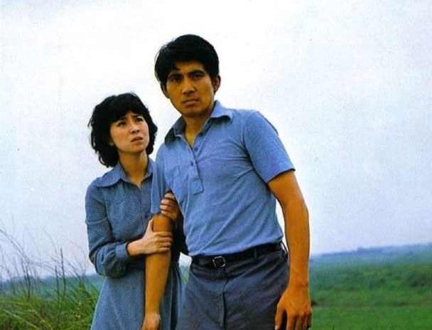 明 里 柚 在 线 +观 看 yandex 也能为创作者提供支持