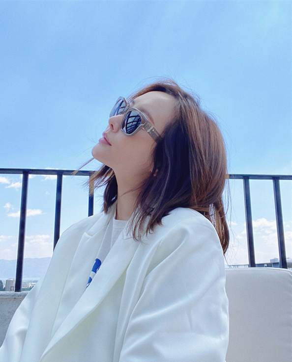 亚洲第一美乳叶丽美