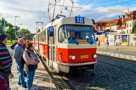 国产精品三级国产电影 产电挖掘这一类型的国产潜力