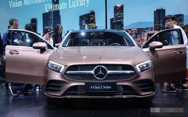 猎奇 AI知识库成为移动教学助手