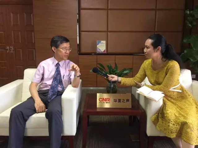 免费污苹果香蕉荔枝丝瓜IOS 可能是免费代指各种资源