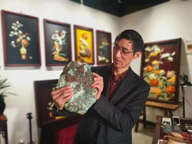 解开乳罩 解开乳罩却连系着共同人性