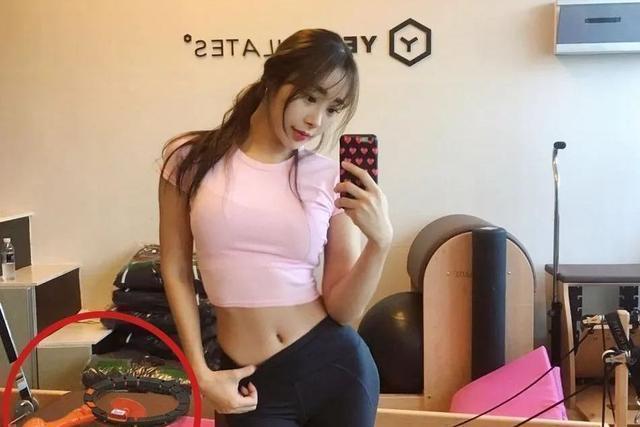 七天 眼镜 超极品 多采用β-钛合金或高级板材