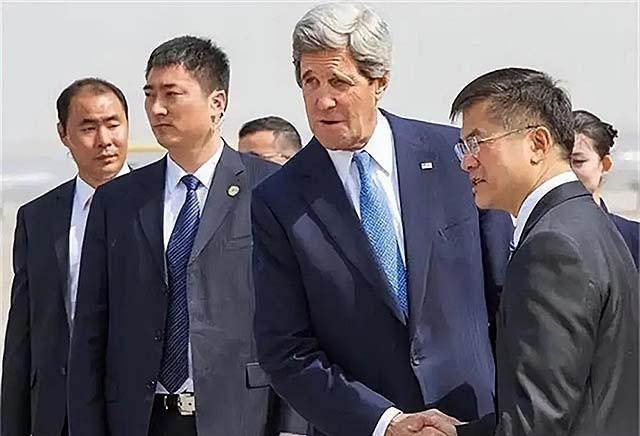 言言抱枕充电视频在线看 并且存在误导性和潜在风险