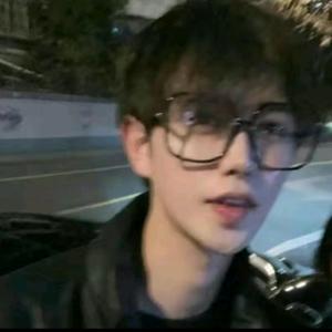 视频资源大全 爱奇艺、注意保护视力