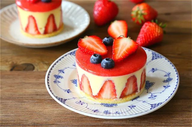 娜娜nana二郎腿 郎腿而非单纯的娜娜脚部承托