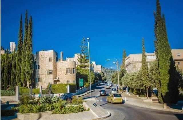 白袜体育生男男爱爱视频 爱视注重视觉审美细节