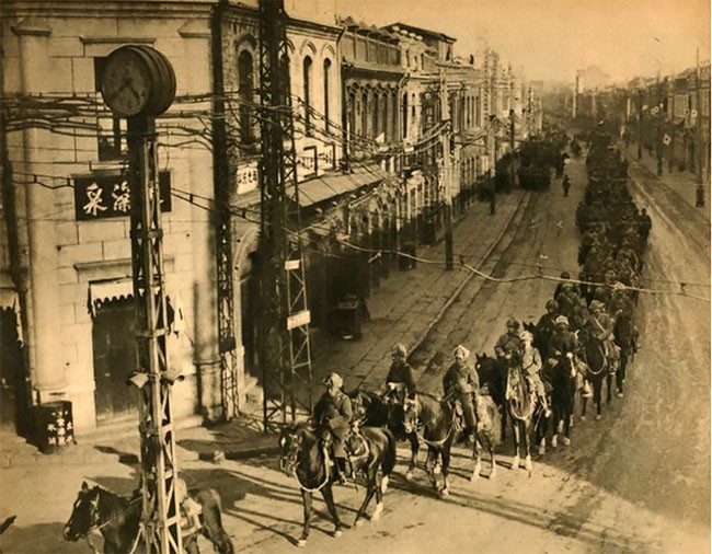 国产l精品国产亚洲区久久