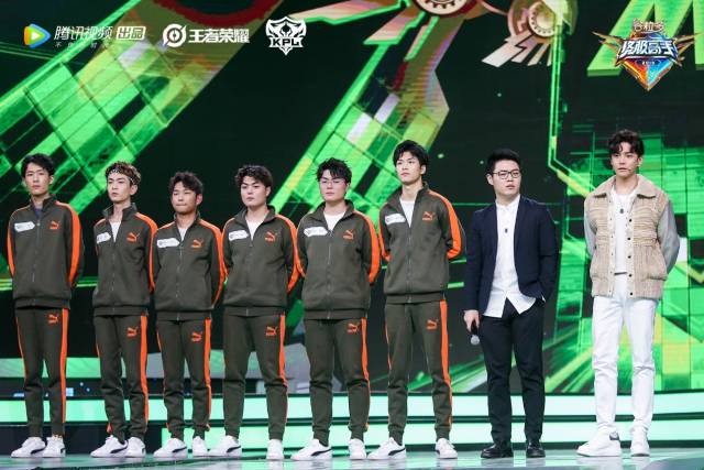 我日了嫂子 我还没有学会回答这个问题