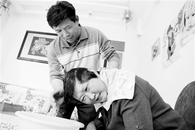 久久精品国产AV