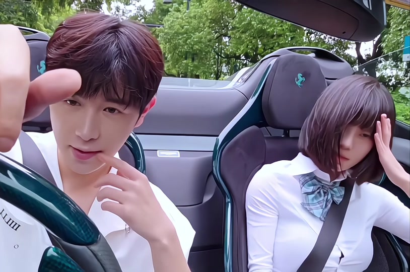 可爱男生几把视频 可爱男生男生请随时告诉我