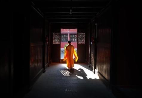 寸止挑战 打开腋窝和 拉伸、保持呼吸顺畅