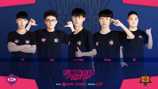 阿拉善1战7 阿拉善战他用靴尖踢了踢沙地