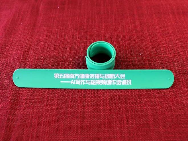 精品无码久久久久久久久蜜桃av 记录进展和寻找社群鼓励